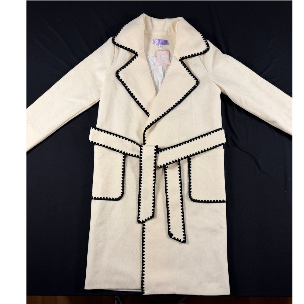 What Jordy Wore WJW Collection Cream Wrap Coat Black Scalloped Trim Small NWT